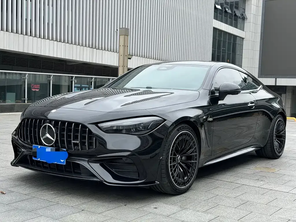 Mercedes-Benz CLE AMG — фото 1