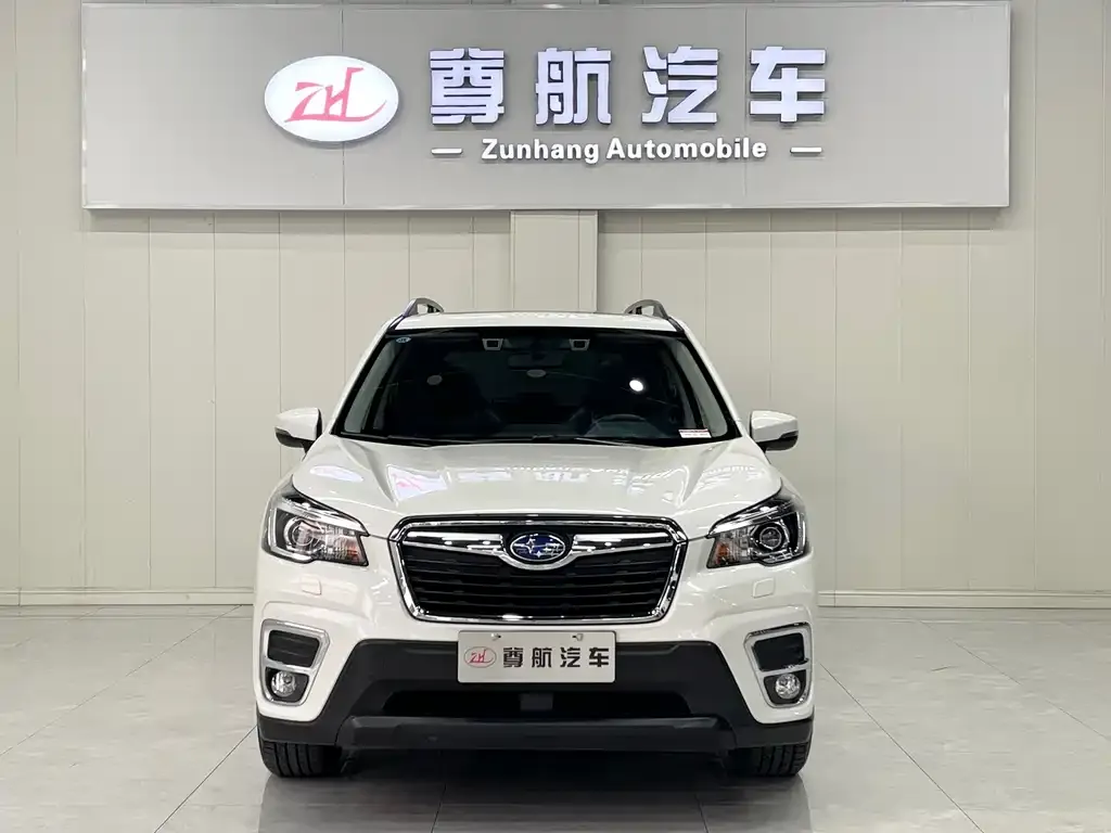 Subaru Forester — фото 2