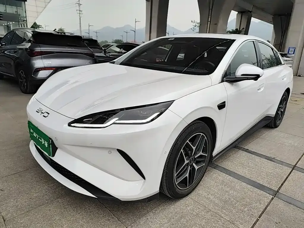 BYD Seal 06 — фото 1