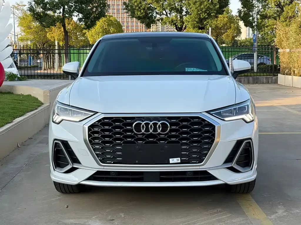 Audi Q3 Sportback — фото 6