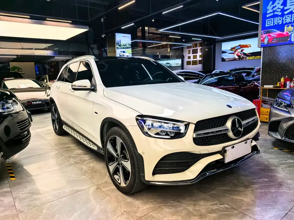 Mercedes-Benz GLC — фото 6