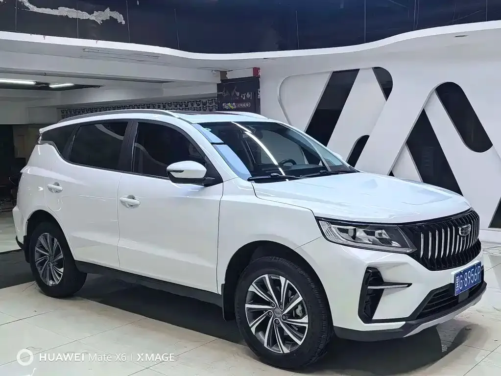 Geely Vision X6 — фото 6