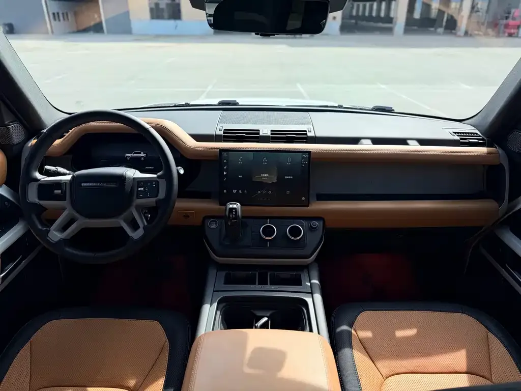 Land Rover Defender — фото 8