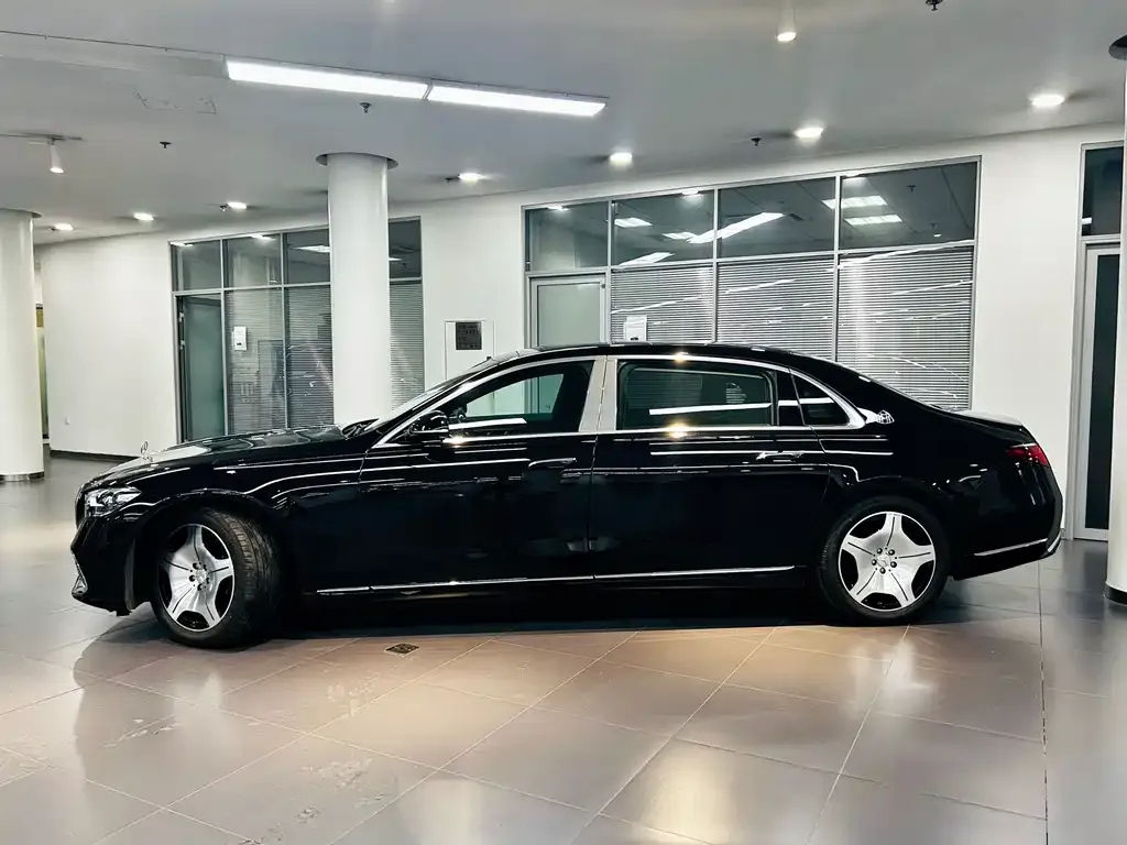 Mercedes-Benz S-Class — фото 2
