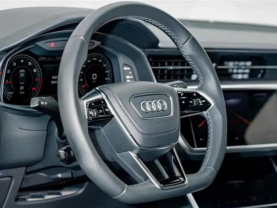 Audi A6L — фото 3