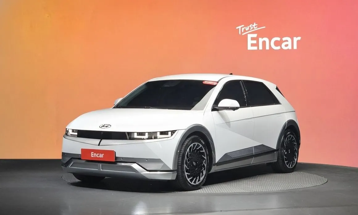 Hyundai Ioniq5 — фото 1