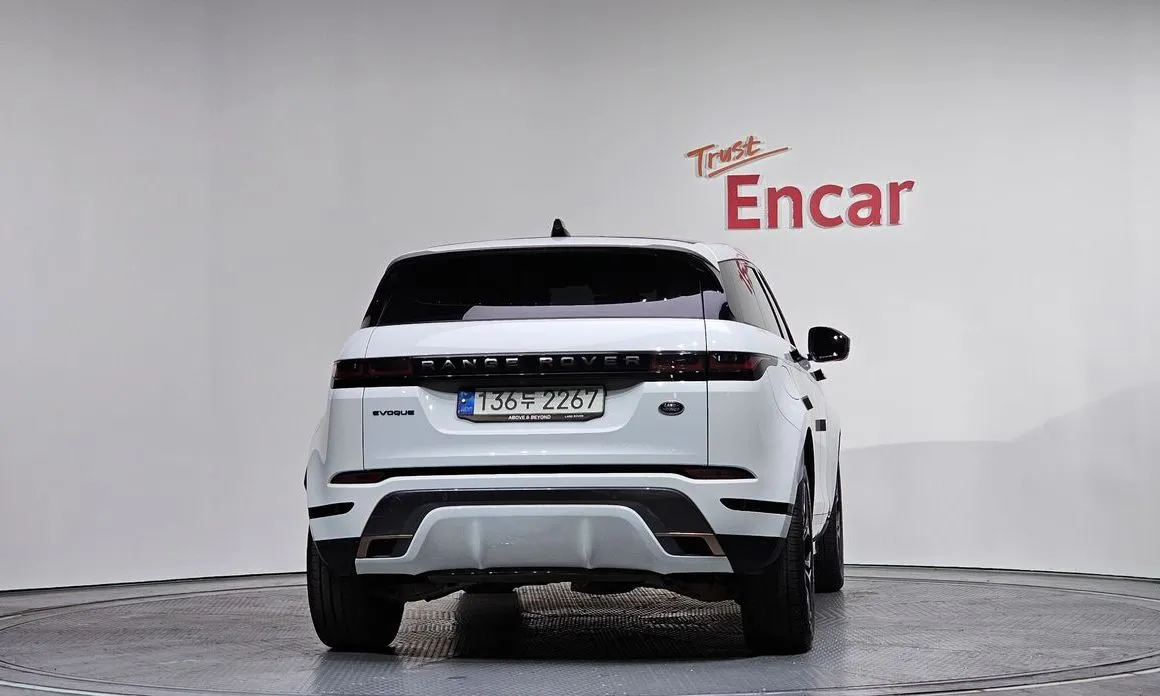 Land Rover Range Rover Evoque — фото 3