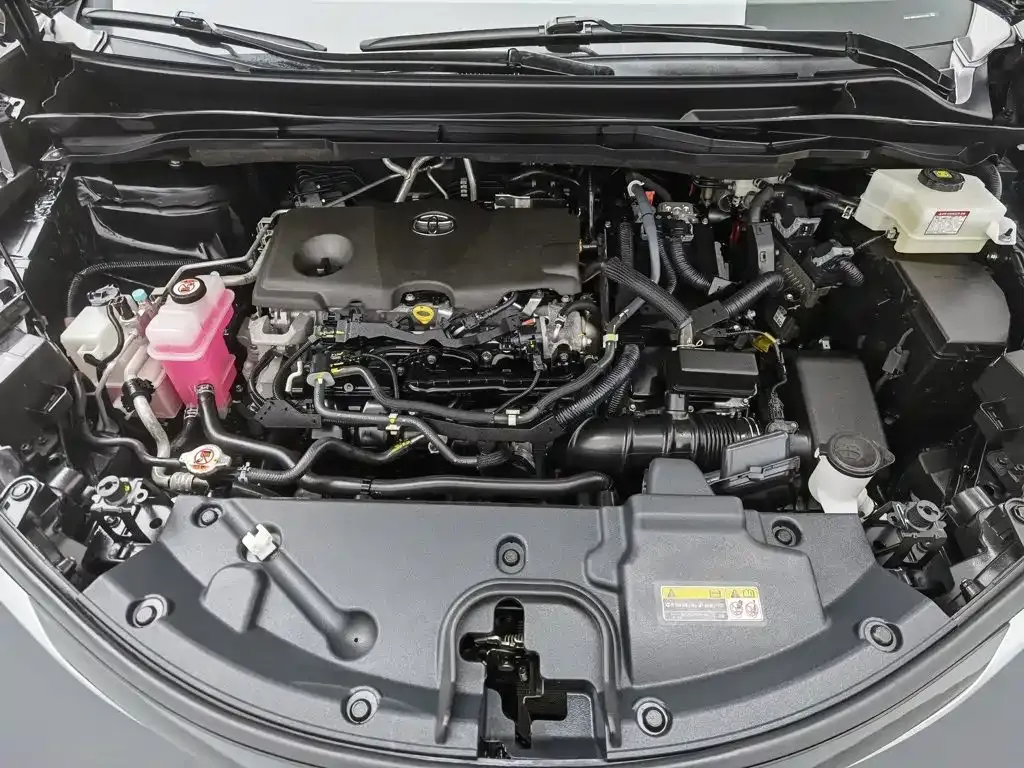 Toyota Granvia — фото 10