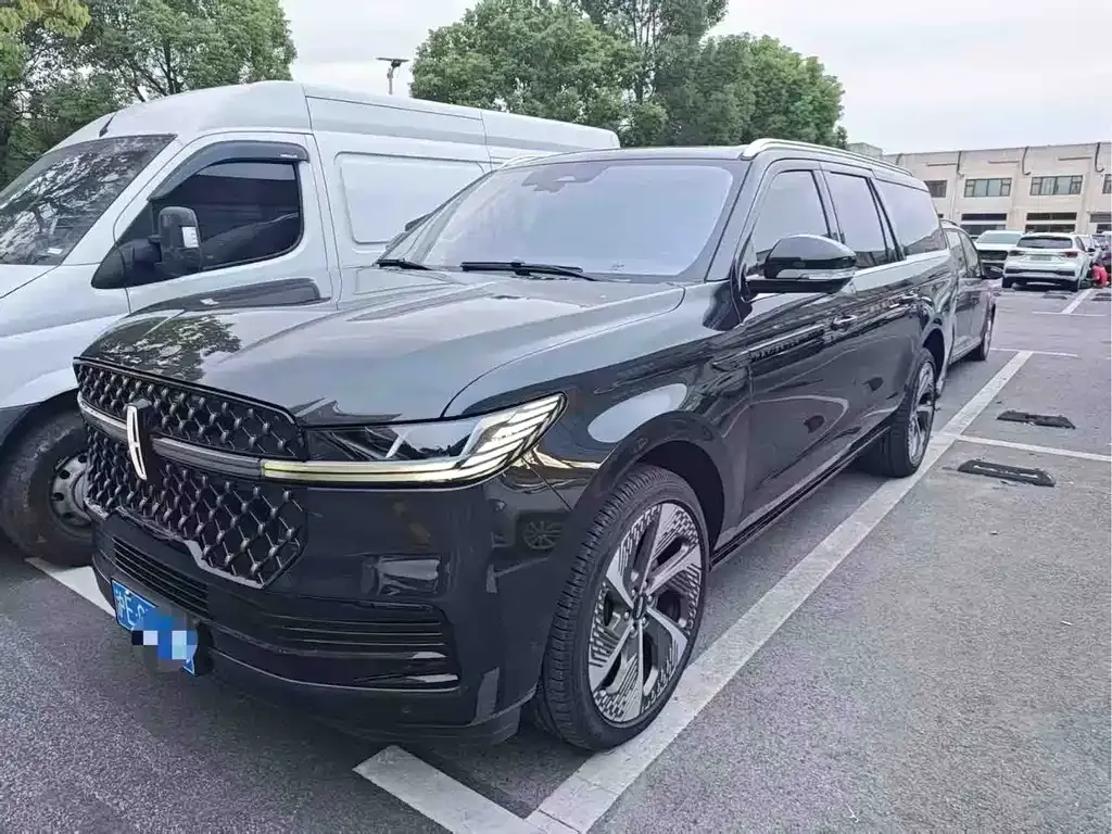 Lincoln Navigator — фото 1