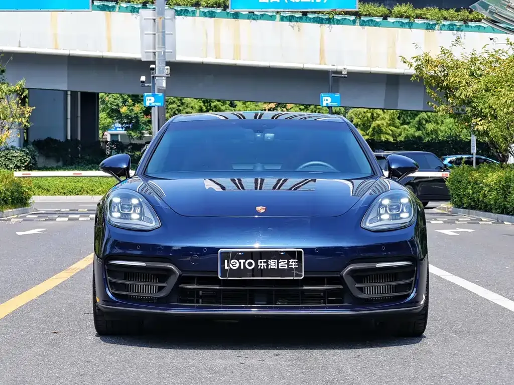 Porsche Panamera — фото 8
