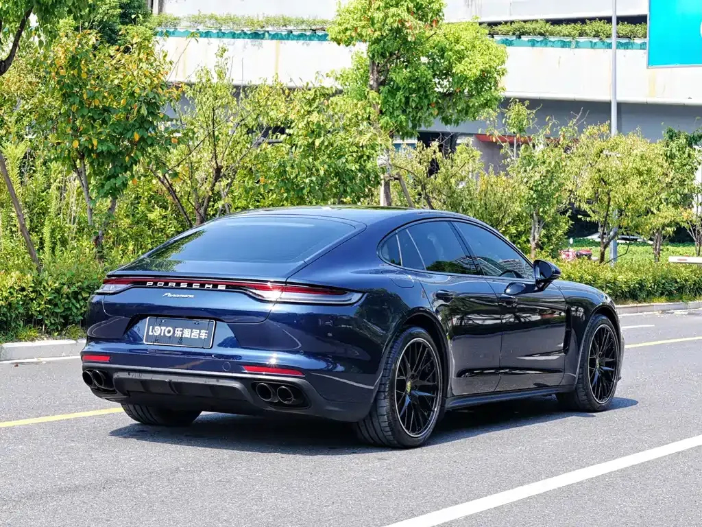 Porsche Panamera — фото 7