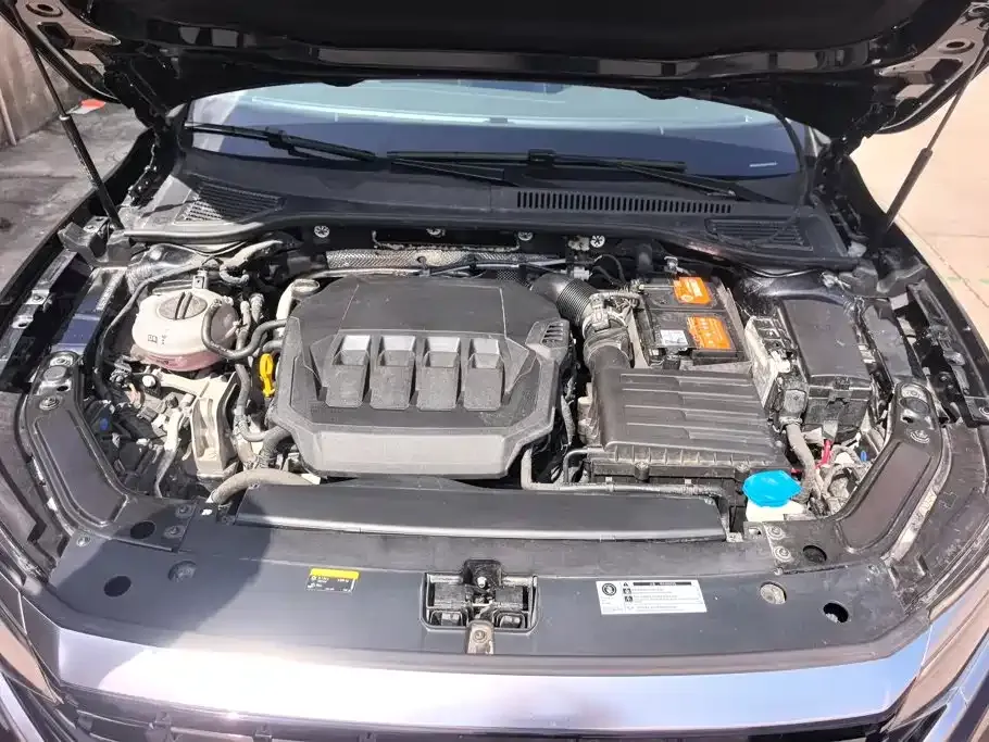 Volkswagen Passat — фото 4
