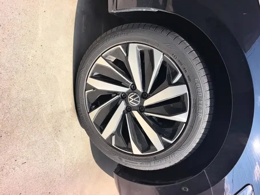 Volkswagen Passat — фото 3