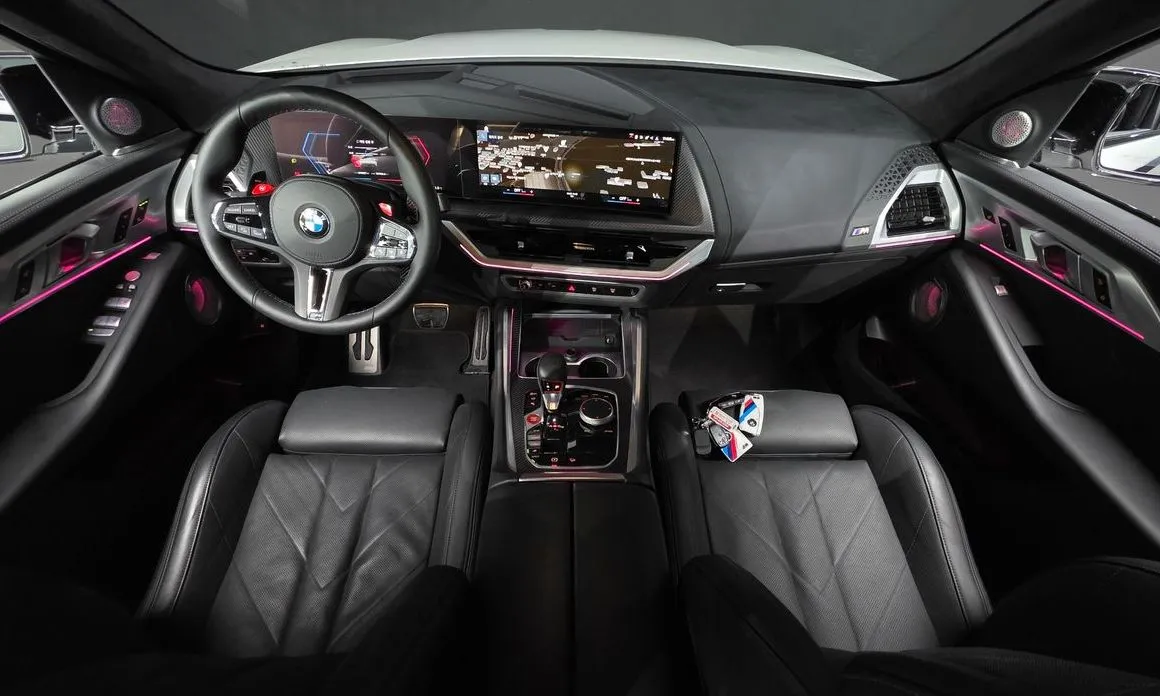 BMW XM — фото 4