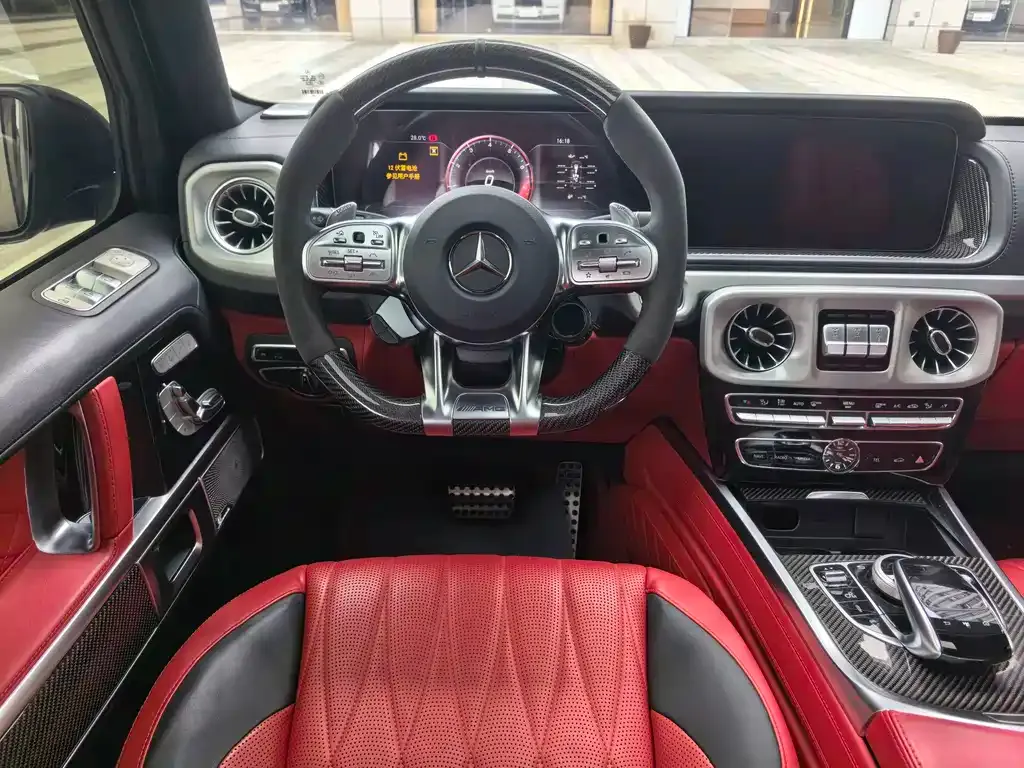 Mercedes-Benz G-Class AMG — фото 7