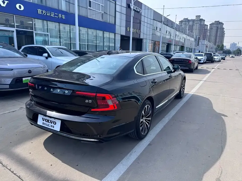 Volvo S90 — фото 2
