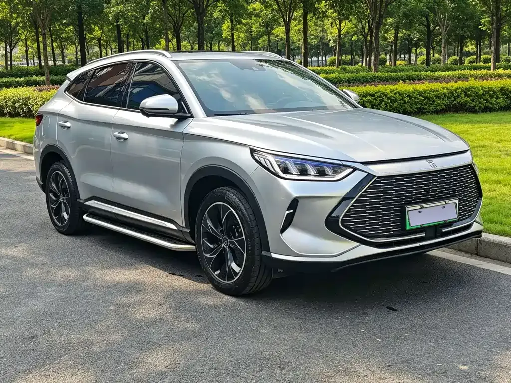 BYD PLUS New Energy — фото 9