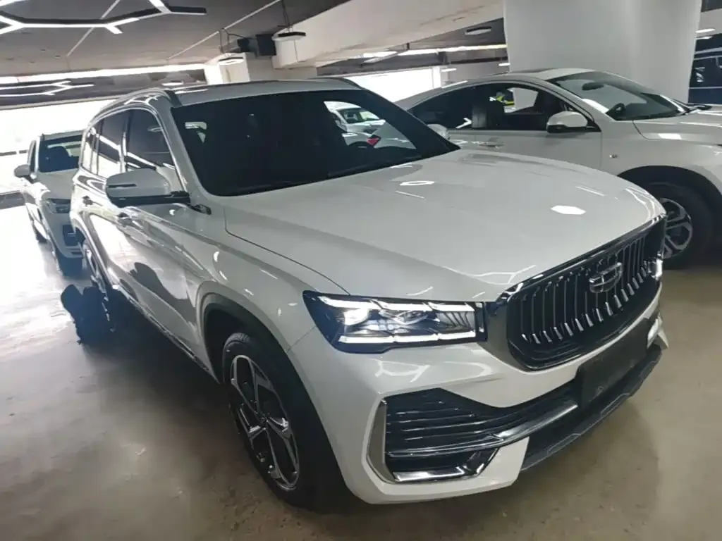 Geely Xingyue L — фото 10