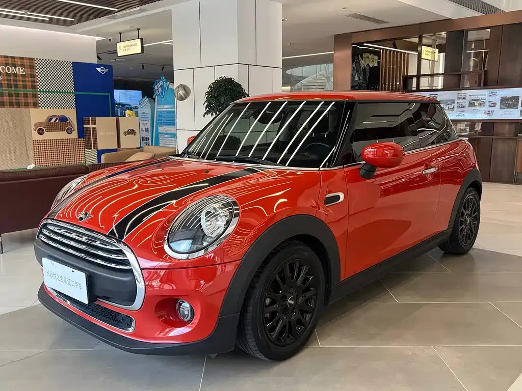 MINI Cooper (3-door) — фото 1