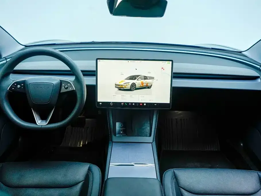 Tesla Model 3 — фото 9