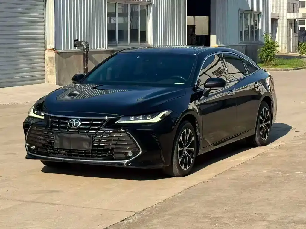 Toyota Avalon — фото 4