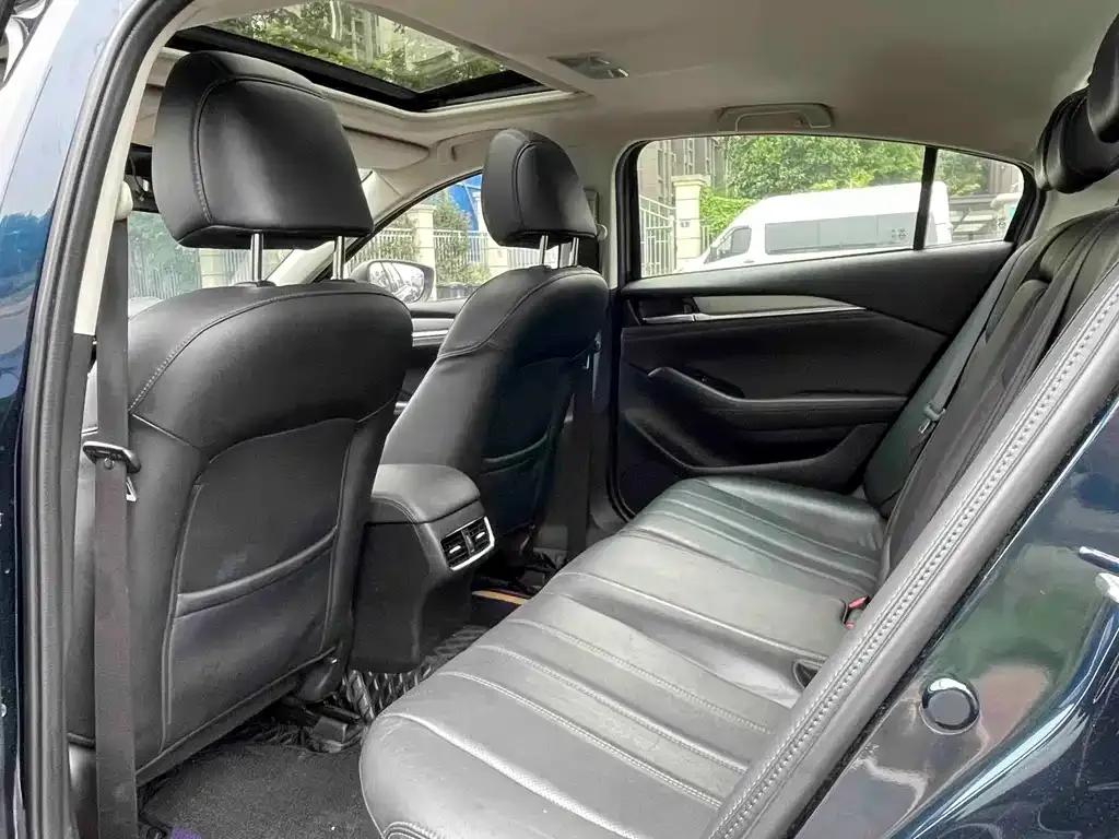 Mazda Atenza — фото 2