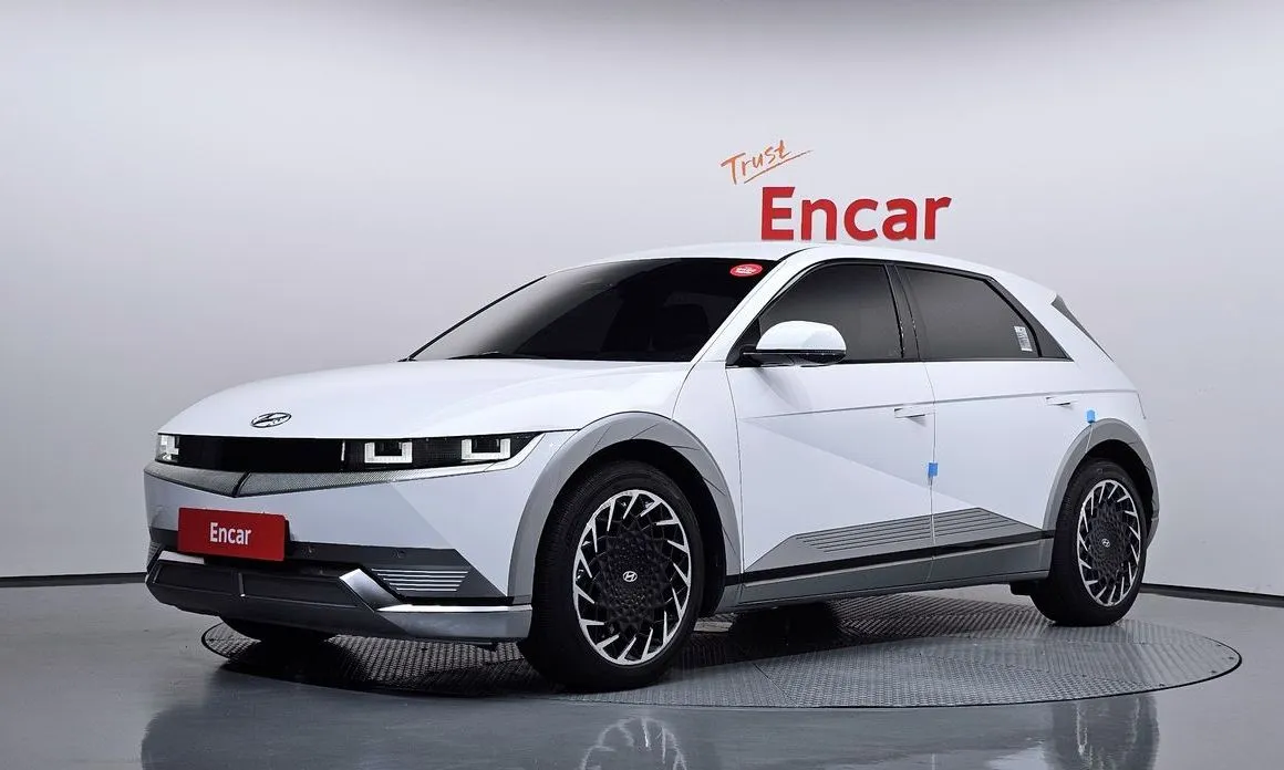 Hyundai Ioniq5 — фото 1