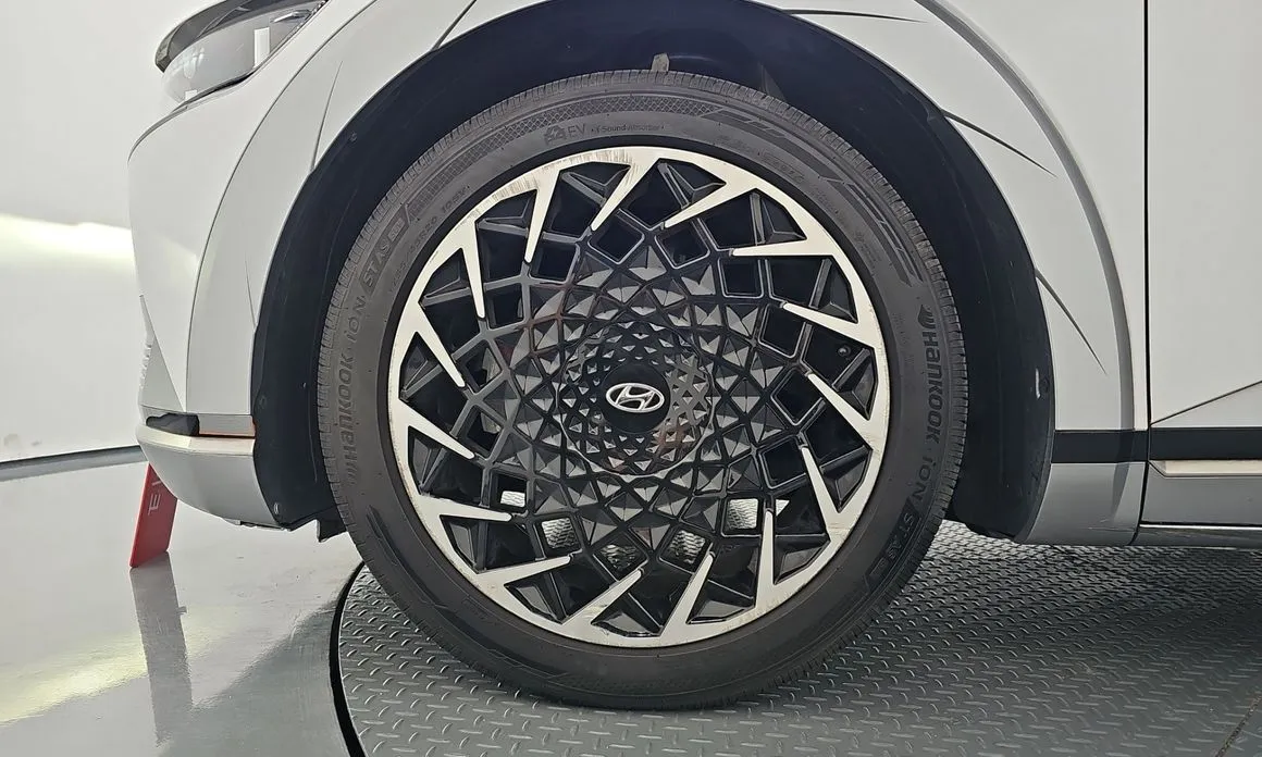 Hyundai Ioniq5 — фото 4