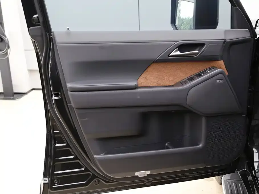 Lexus GX — фото 2