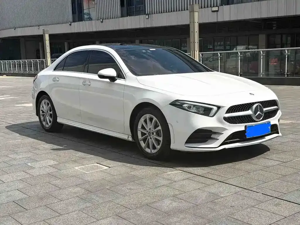 Mercedes-Benz A-Class — фото 4