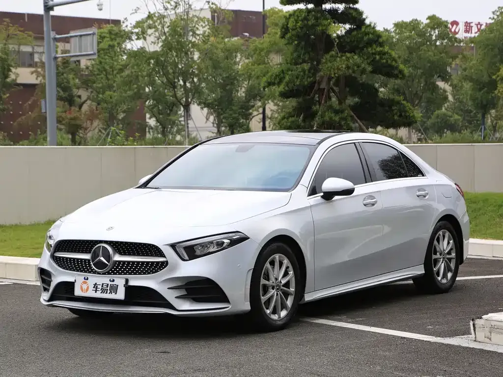 Mercedes-Benz A-Class — фото 1