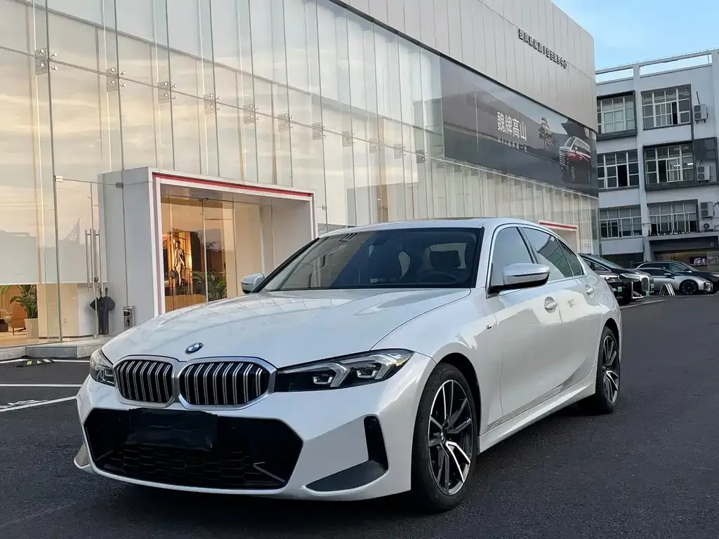 BMW 3 Series — фото 1