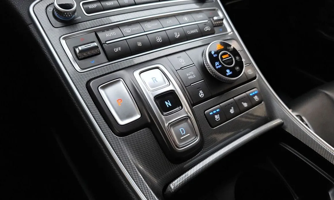 Hyundai Santafe — фото 6