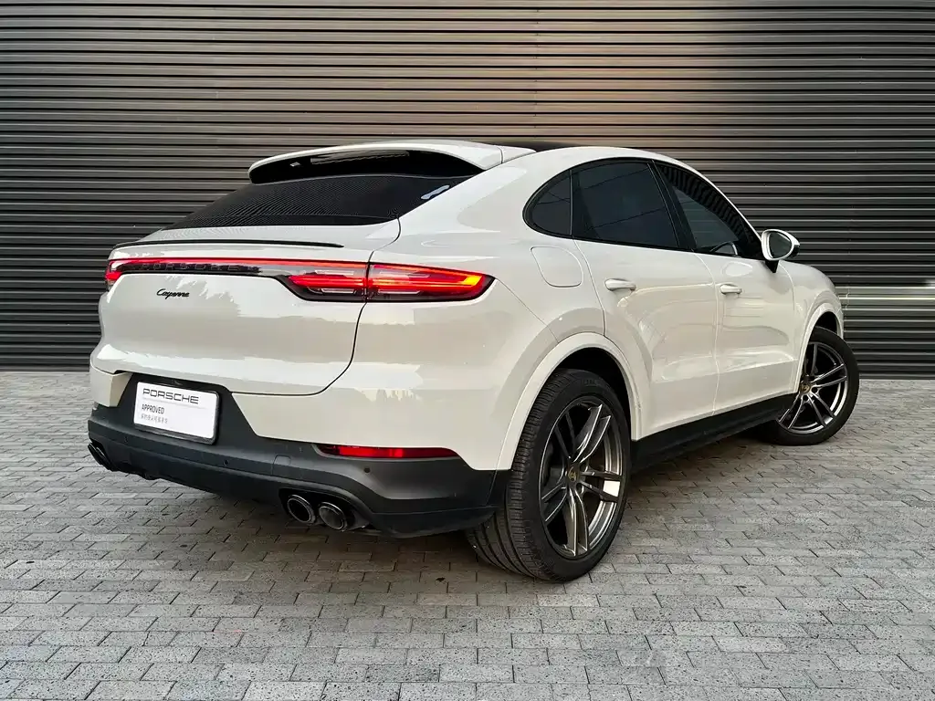 Porsche Cayenne — фото 6