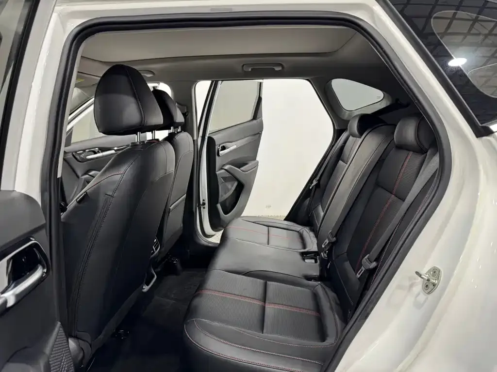 Kia KX3 — фото 3