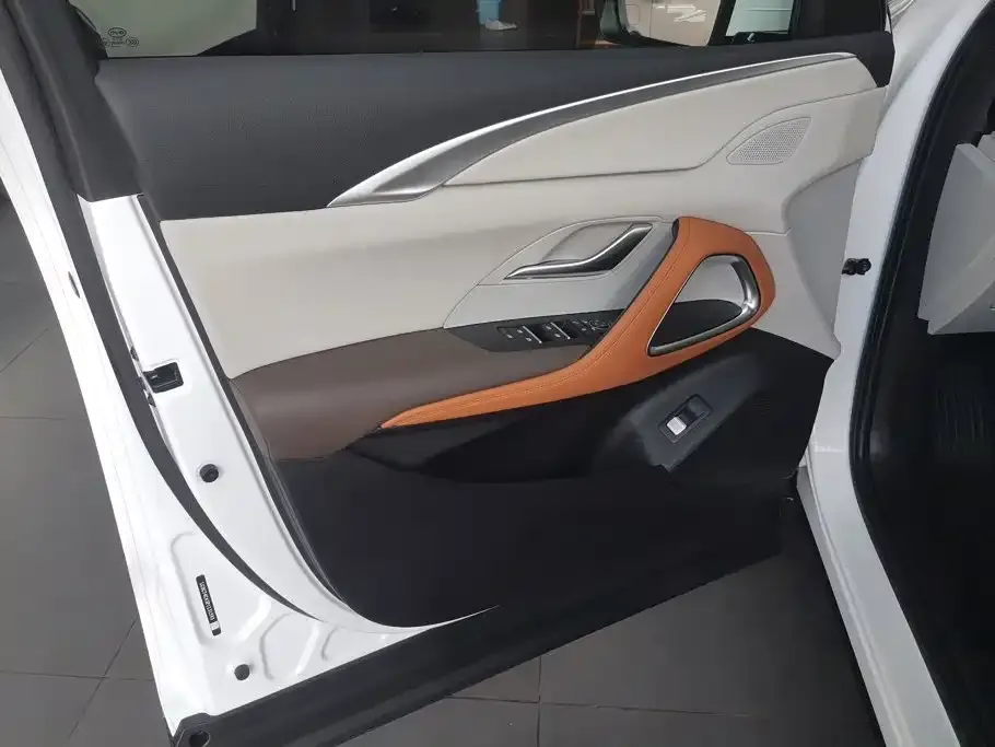 BYD Pro New Energy — фото 6
