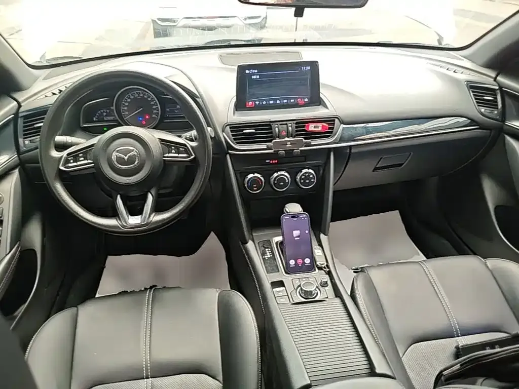 Mazda CX-4 — фото 5