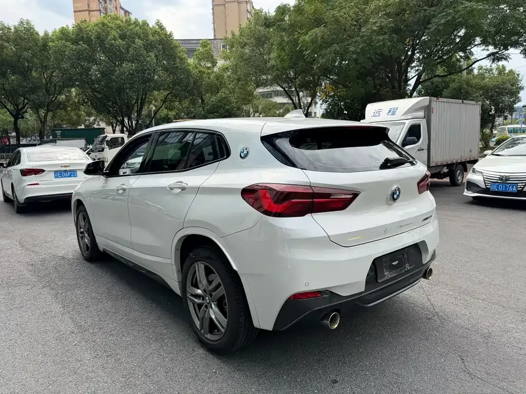 BMW X2 — фото 9