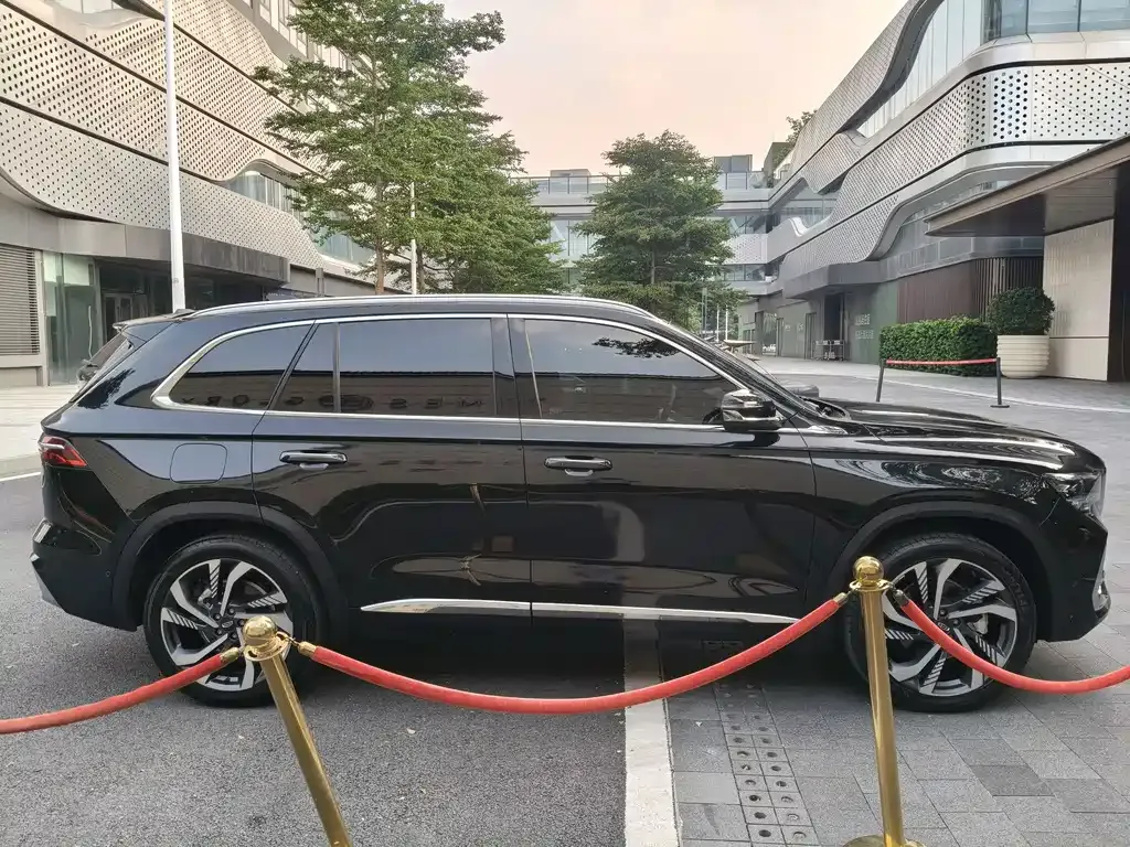 Geely Xingyue L — фото 3