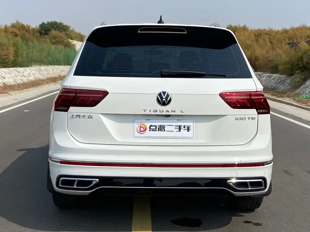 Volkswagen Tiguan L — фото 6