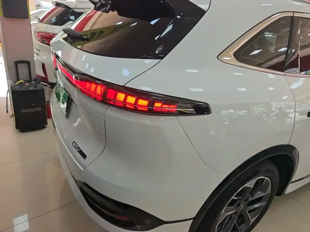 Changan CS75 PLUS — фото 3