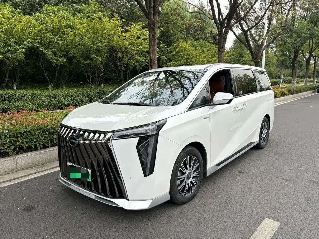 GAC Motor Trumpchi E9 — фото 1