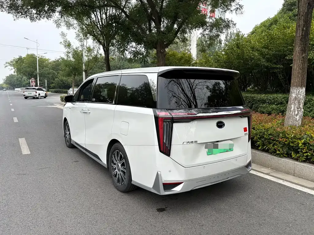 GAC Motor Trumpchi E9 — фото 5