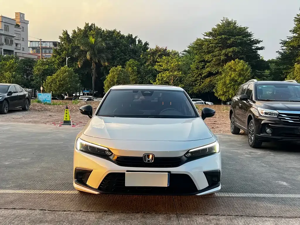 Honda Civic — фото 6