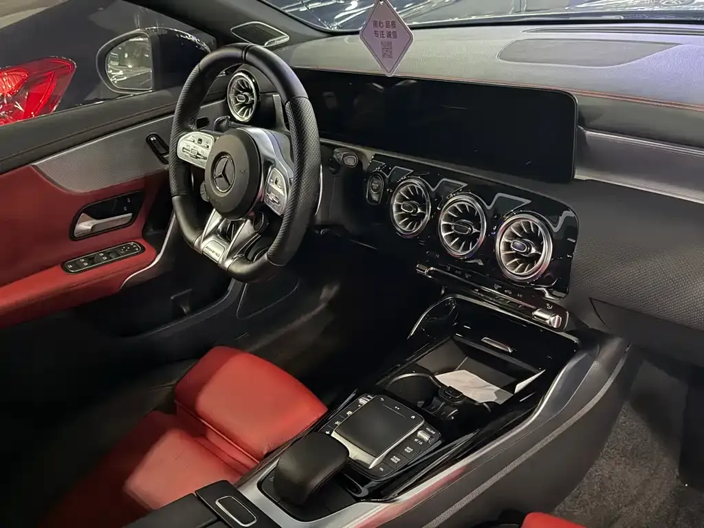 Mercedes-Benz A-Class AMG — фото 9