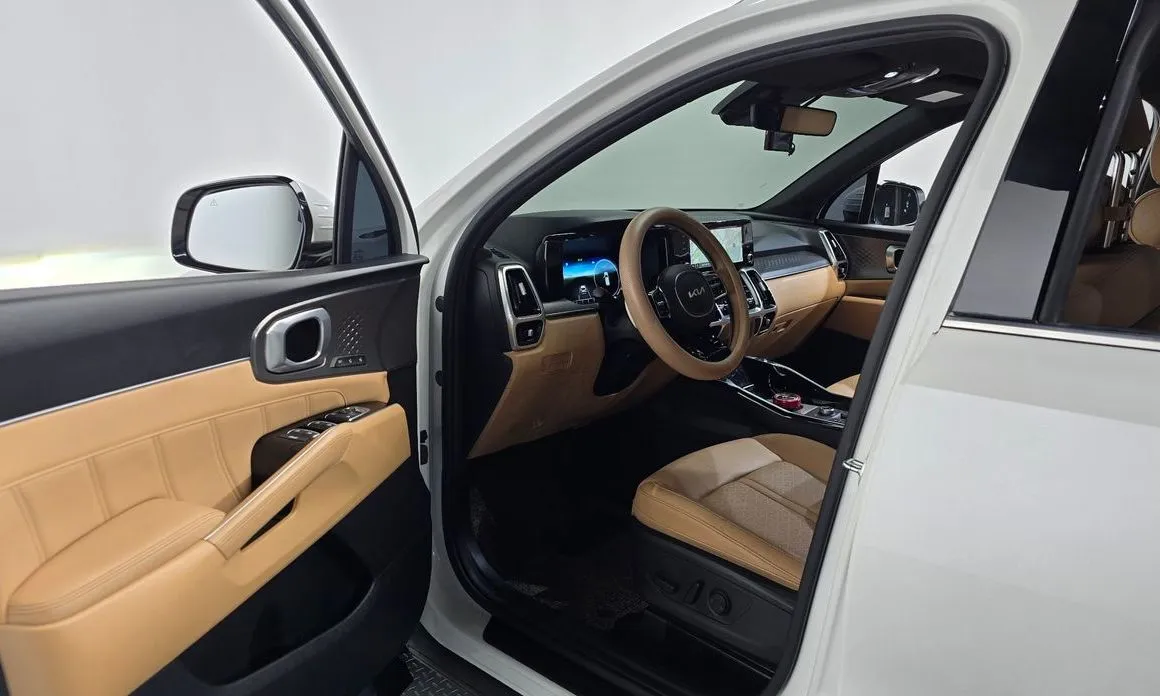 Kia Sorento — фото 3