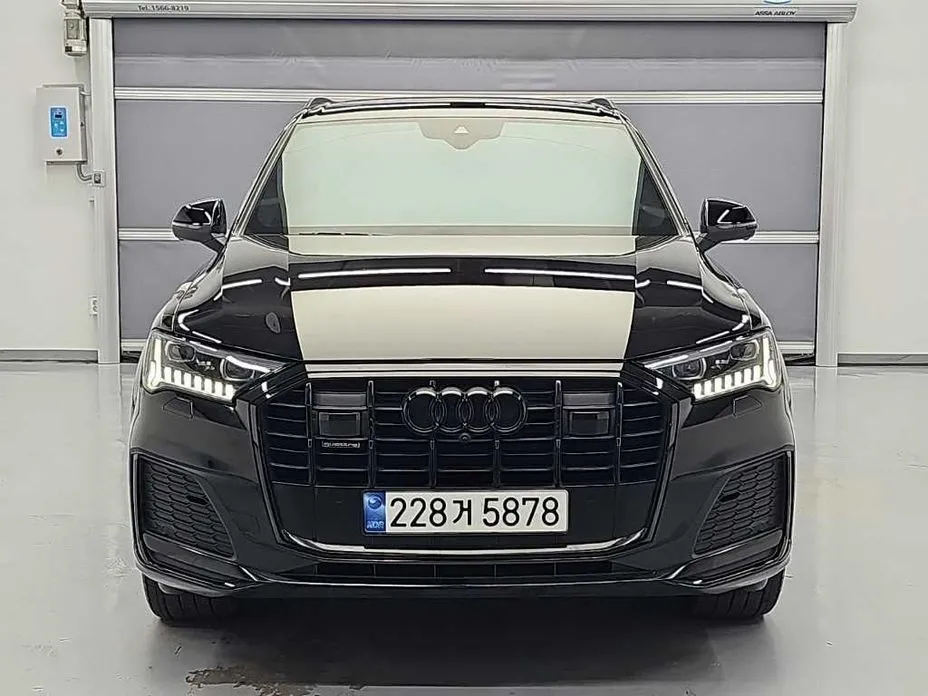 Audi Q7 — фото 2