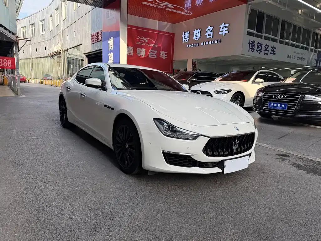 Maserati Ghibli — фото 5