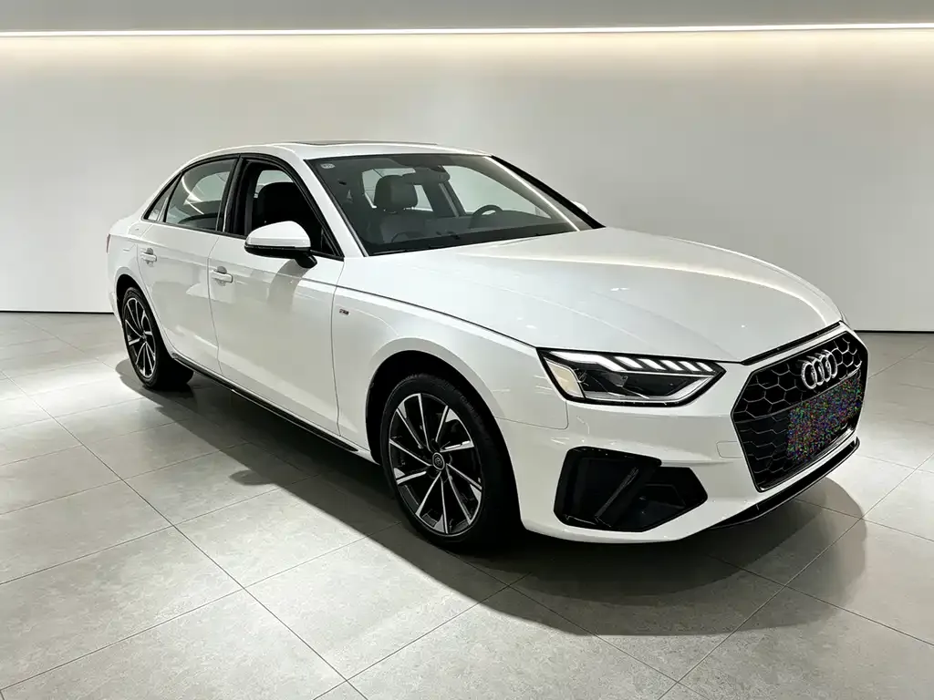 Audi A4L — фото 7