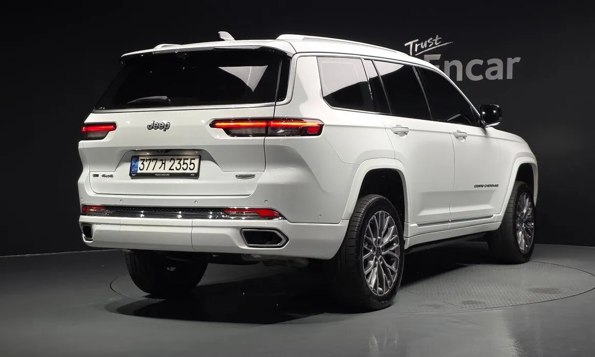 Jeep Cherokee — фото 7